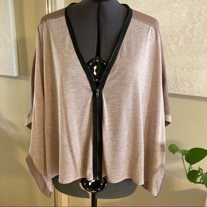 Mauve two tone blouse with front zipper